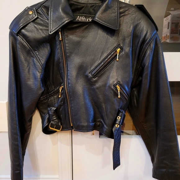 Jacket - Picture 6 of 7